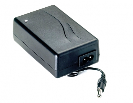 Mascot Bleiakku Ladegerät 2541-12 3-Stufen-Ladung, AC-X, DC-X, Medical, IP41 Mascot Bleiakku Ladegerät 2541-12 3-Stufen-Ladung, AC-X, DC-X, Medical, IP41