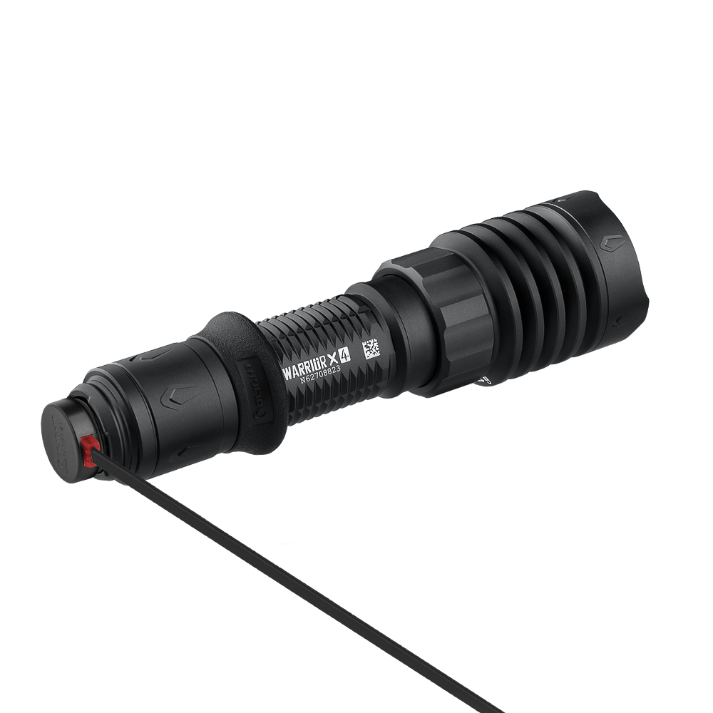 OLight Warrior X 4 Professioneller Taktischer LED-Fernstrahler