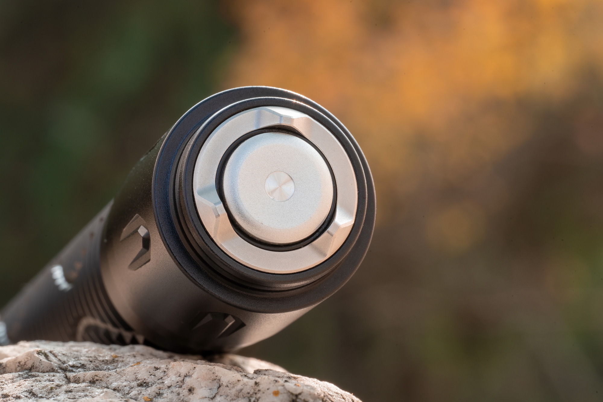 OLight Javelot Pro 2 LED Taschenlampe