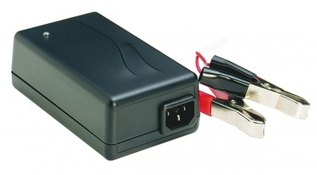 Mascot Bleiakku Ladegerät 2040-12 !! MOQ 24x --> ggfs. MAS2440 nehmen !! 3-Stufen-Ladung, Medical, IP40/IP41